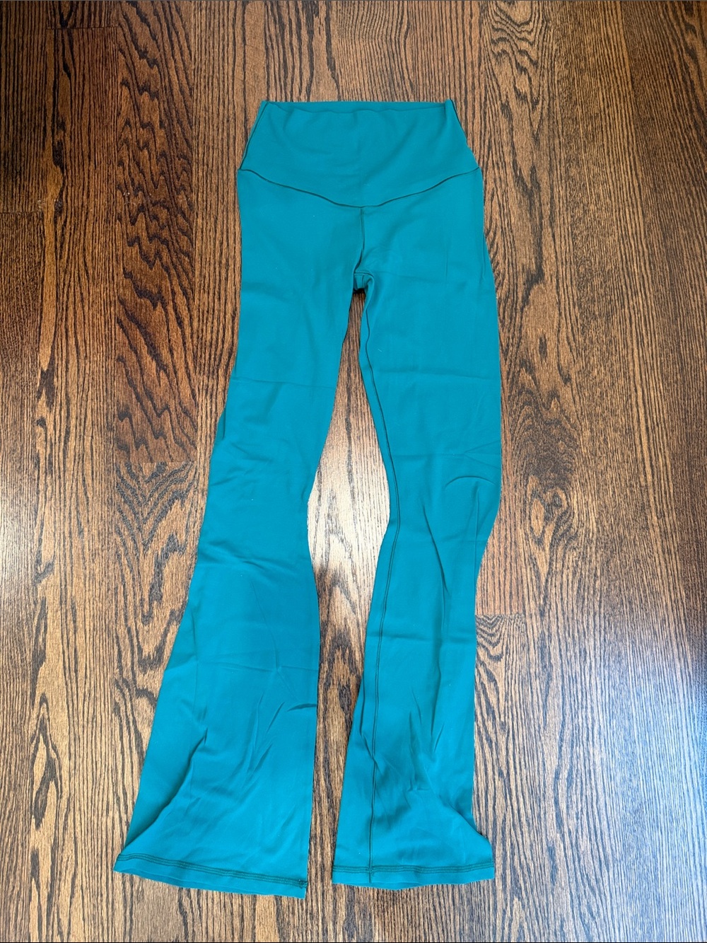 Aerie OffLine women’s Size medium  green Flare Leggings